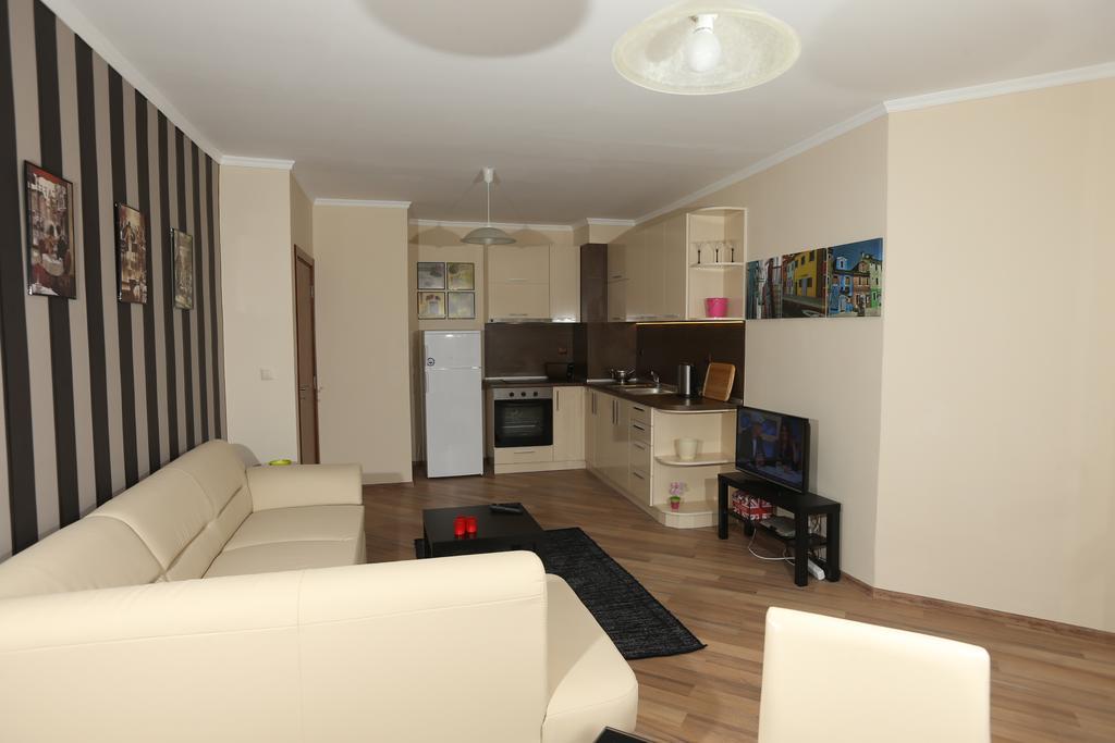 South Beach Apartments Obzor Room photo
